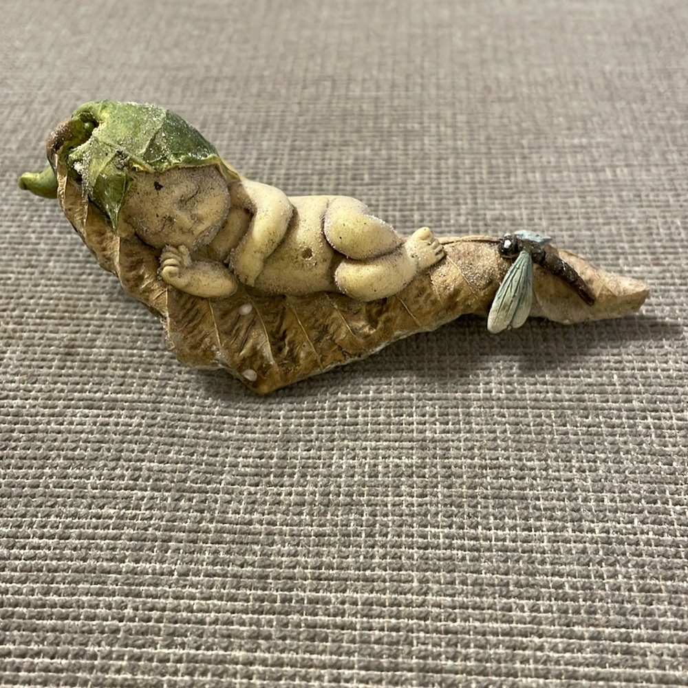 Top Collection Fairy Garden Sleeping Fairy Baby with Dragonfly